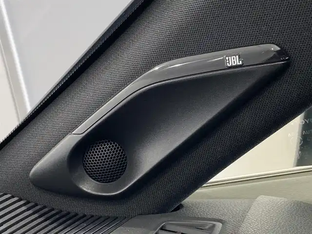 トヨタ ハリアー ハイブリッド Z レザーパッケージ 岐阜県 2021(令3)年 4万km ブラック 調光パノラマルーフ/JBL9スピーカーサウンドシステム/12.3インチTコネクトナビ/フルセグTV/AppleCarPlay/AndroidAuto/パノラミックビューモニター/デジタルインナーミラー/トヨタセーフティセンス/・プリクラッシュセーフティ/・レーントレーシングアシスト/・レーダークルーズコントロール/・ブラインドスポットモニター/・クリアランスソナー/ハイビームアシスト/LEDヘッドライト/黒本革シート/パワーシート/シートヒーター/エアーシート/ビルトインETC2.0/スペアキー/純正19インチAW/純正ドアバイザー/社外フロアマット