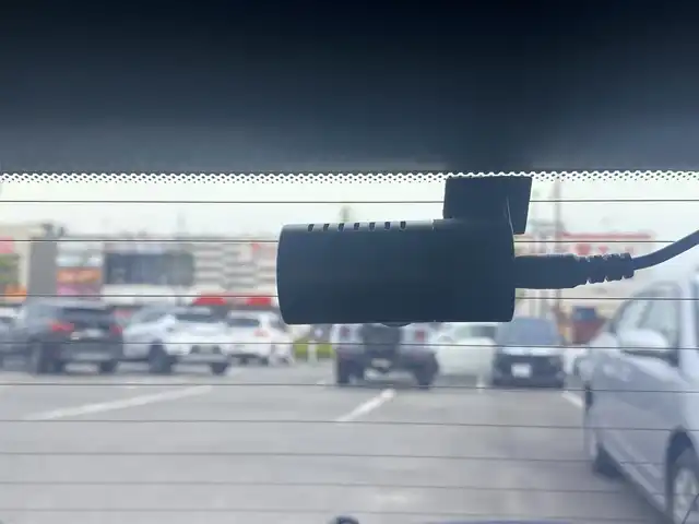 ＭＩＮＩ ミニ クーパー 福岡県 2020(令2)年 1.9万km ペッパー・ホワイト ・クルーズコントロール/・純正HDDナビ/USB/・バックカメラ/・黒革シート/シートヒーター/・社外前後ドライブレコーダー/・社外ETC/・純正16AW/・プッシュスタート/・アイドリングストップ/・スマートキー/・スペアキー/・オートライト/・LEDライト