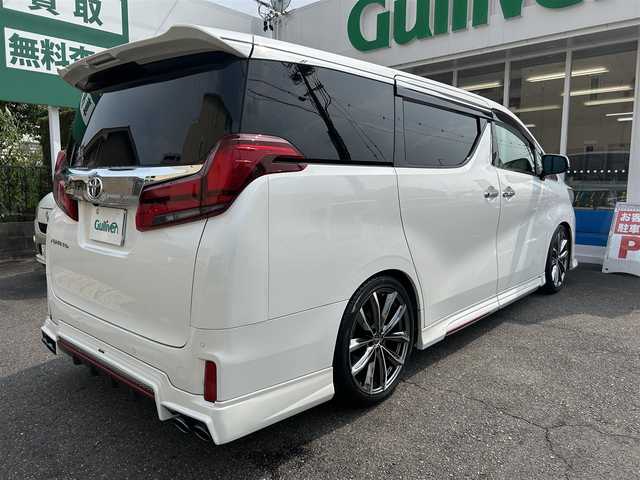トヨタ アルファード S Cパッケージ 愛知県 2022(令4)年 2万km ホワイトパールクリスタルシャイン アルパインナビ/フルセグテレビ/ワンオーナー/両側パワースライドドア/KRANZEアルミホイール 20インチ/アルパインスタイルエアロキット（フロント、リアアンダー/　サイドステップ）/アルパインスタイル　マフラー/アルパインフィリップダウンモニター/アルパインウーハー/Bluetooth/社外KRANZEアルミホイール/ブリチストンタイヤ245/40/20　レグノGRVII/クルーズコントロール追従機能付/エアーシート/シートヒーター/PKSB/PCS/RSA/LTA/ツインルーフ/ビルトインETC/デジタルインナーミラー/車高調BLITZ/取説、保証書、スペアキー/検R9/1/18/禁煙車