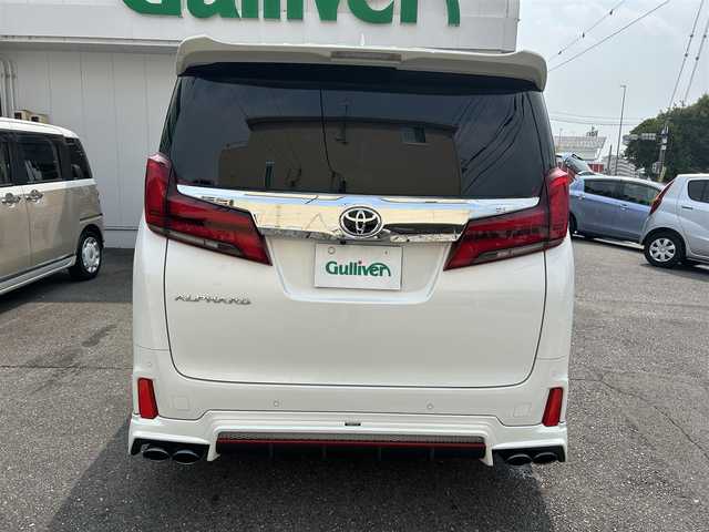 トヨタ アルファード S Cパッケージ 愛知県 2022(令4)年 2万km ホワイトパールクリスタルシャイン アルパインナビ/フルセグテレビ/ワンオーナー/両側パワースライドドア/KRANZEアルミホイール 20インチ/アルパインスタイルエアロキット（フロント、リアアンダー/　サイドステップ）/アルパインスタイル　マフラー/アルパインフィリップダウンモニター/アルパインウーハー/Bluetooth/社外KRANZEアルミホイール/ブリチストンタイヤ245/40/20　レグノGRVII/クルーズコントロール追従機能付/エアーシート/シートヒーター/PKSB/PCS/RSA/LTA/ツインルーフ/ビルトインETC/デジタルインナーミラー/車高調BLITZ/取説、保証書、スペアキー/検R9/1/18/禁煙車