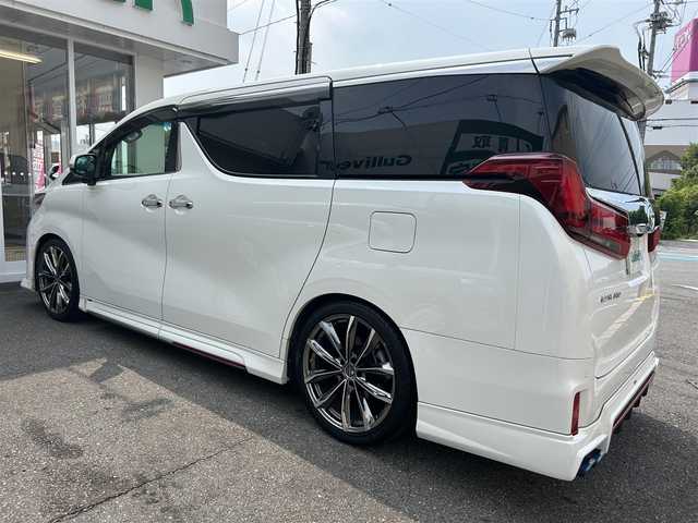 トヨタ アルファード S Cパッケージ 愛知県 2022(令4)年 2万km ホワイトパールクリスタルシャイン アルパインナビ/フルセグテレビ/ワンオーナー/両側パワースライドドア/KRANZEアルミホイール 20インチ/アルパインスタイルエアロキット（フロント、リアアンダー/　サイドステップ）/アルパインスタイル　マフラー/アルパインフィリップダウンモニター/アルパインウーハー/Bluetooth/社外KRANZEアルミホイール/ブリチストンタイヤ245/40/20　レグノGRVII/クルーズコントロール追従機能付/エアーシート/シートヒーター/PKSB/PCS/RSA/LTA/ツインルーフ/ビルトインETC/デジタルインナーミラー/車高調BLITZ/取説、保証書、スペアキー/検R9/1/18/禁煙車