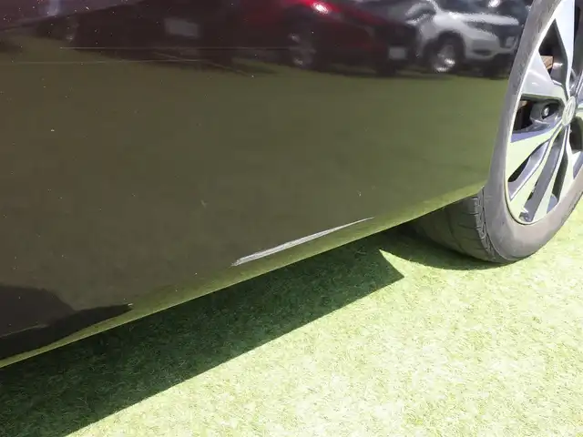 日産 セレナ ハイウェイスター Vセレクション 千葉県 2017(平29)年 6.5万km インペリアルアンバーP エマージェンシーブレーキ/ハンズフリー両側パワースライドドア/9インチ純正SDナビ/地デジTV/【BD/DVD/CD再生機能　Bluetooth接続】/アラウンドビューモニター/フリップダウンモニター/革巻きステアリング/ステアリングスイッチ/ETC/LEDヘッドライト/フォグライト/ウインカーミラー/コーナーセンサー/純正16インチアルミホイル/サイド/カーテンエアバッグ/インテリジェントキー