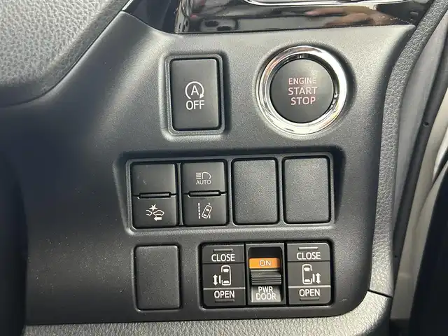 トヨタ ヴォクシー ZS 煌Ⅱ 福井県 2020(令2)年 1.8万km ホワイトパールクリスタルシャイン ECLIPSEナビ/CD/DVD/Bluetooth/フルセグ/両側パワースライドドア/Toyota Safety Sense/・プリクラッシュセーフティーシステム/・レーンキープアシスト/・オートマチックハイビーム/ドライブレコーダー/バックカメラ/LEDヘッドライト/ETC/フォグランプ/スマートキー