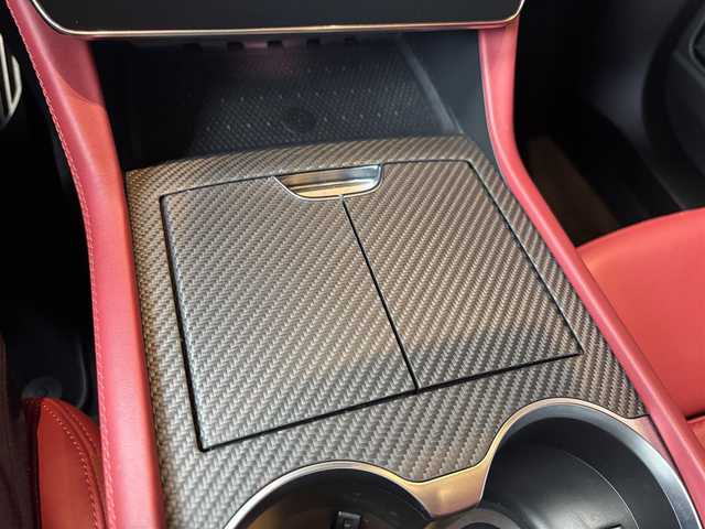 マセラティ マセラティ グレカーレ トロフェオ 宮城県 2023(令5)年 1.9万km グレー パノラマサンルーフ/Sonusfaberサウンド/ヘッドアップディスプレイ/純正メモリナビ/フルセグTV/全方位カメラ/レッドレザーシート/シートベンチレーション/シートヒーター/ステアリングヒーター/純正21インチAW/レッドブレーキキャリパー/LEDヘッドライト/エアサスペンション/パワーバックドア/液晶メーターパネル/前後ドライブレコーダー