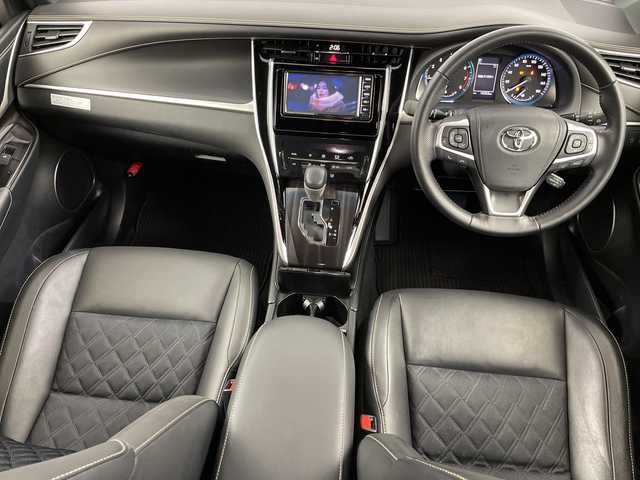 トヨタ ハリアー エレガンス 道央・札幌 2018(平30)年 1.7万km ブラック ナビ/TV/純正17インチAW/ハーフ革/Dパワーシート/クルコン/スマートキー/ETC