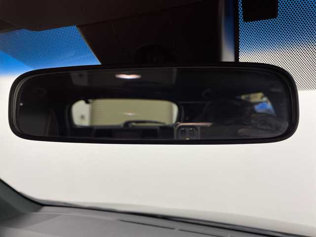 トヨタ ハリアー エレガンス 道央・札幌 2018(平30)年 1.7万km ブラック ナビ/TV/純正17インチAW/ハーフ革/Dパワーシート/クルコン/スマートキー/ETC