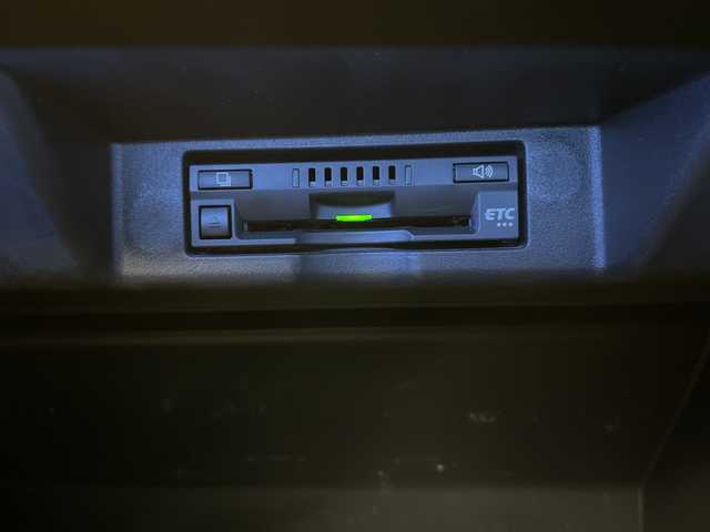 トヨタ ハリアー エレガンス 道央・札幌 2018(平30)年 1.7万km ブラック ナビ/TV/純正17インチAW/ハーフ革/Dパワーシート/クルコン/スマートキー/ETC