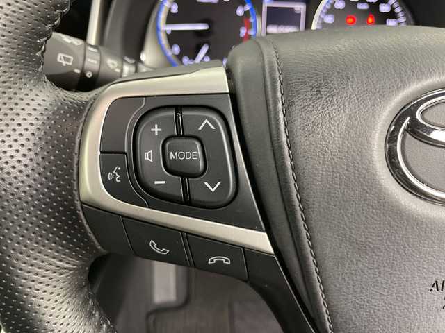 トヨタ ハリアー エレガンス 道央・札幌 2018(平30)年 1.7万km ブラック ナビ/TV/純正17インチAW/ハーフ革/Dパワーシート/クルコン/スマートキー/ETC