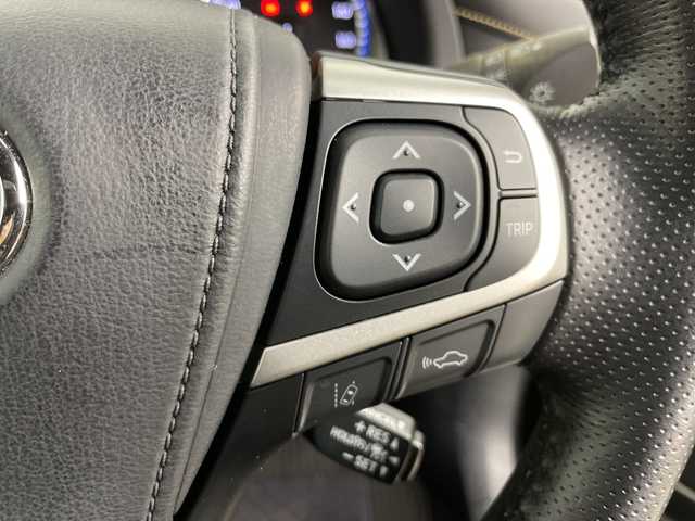 トヨタ ハリアー エレガンス 道央・札幌 2018(平30)年 1.7万km ブラック ナビ/TV/純正17インチAW/ハーフ革/Dパワーシート/クルコン/スマートキー/ETC