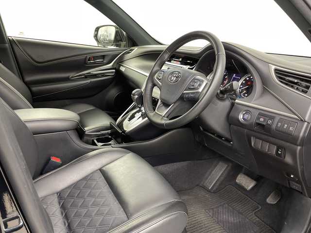 トヨタ ハリアー エレガンス 道央・札幌 2018(平30)年 1.7万km ブラック ナビ/TV/純正17インチAW/ハーフ革/Dパワーシート/クルコン/スマートキー/ETC