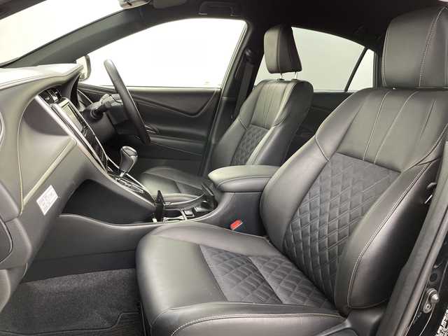 トヨタ ハリアー エレガンス 道央・札幌 2018(平30)年 1.7万km ブラック ナビ/TV/純正17インチAW/ハーフ革/Dパワーシート/クルコン/スマートキー/ETC