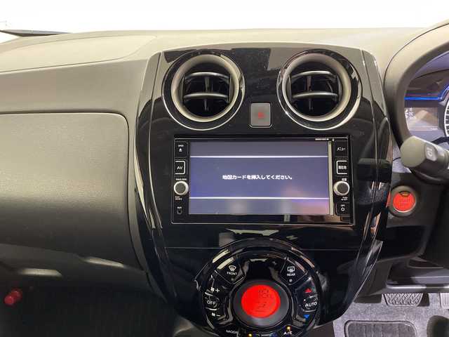 日産 ノート e－パワー X 愛媛県 2017(平29)年 4万km プレミアムコロナオレンジ 純正ナビ/フルセグテレビ/Bluetooth/DVD/アラウンドビューモニター/エマージェンシーブレーキ/レーンキープアシスト/オートライト/コーナーセンサー/ドライブレコーダー/ETC/スマートキー