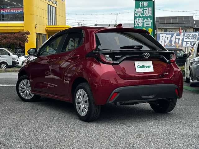 トヨタ ヤリス ハイブリッド G 茨城県 2025(令7)年 0.1万km センシュアルレッドマイカ ワンオーナー/純正ディスプレイオーディオプラス/トヨタセーフティセンス（衝突回避支援パッケージ）/・プリクラッシュセーフティ/・レーントレーシングアシスト/・レーンディバーチャーアラート/・レーダークルーズコントロール/・オートマチックハイビーム/・ロードサインアシスト/・プロアクティブドライビングアシスト/・発信遅れ告知機能/パーキングサポートブレーキ/カラーマルチインフォメーションディスプレイ/ブラインドスポットモニター/パノラミックビューモニター/安心降車アシスト/コンフォートシートセット/HDMI/シートヒーター/純正ドライブレコーダ【TZ-DR210】 /ETC2.0 /取扱説明書/新車時保証書