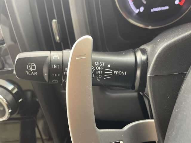 三菱 デリカＤ：５ D－Power package 群馬県 2016(平28)年 2.5万km ウォームホワイトP/クールシルバー ナビ　両側電動スライドドア　バックカメラ　4WD 前席シートヒーター　ターボ車　ビルトインETC スマートキー　フルセグTV オートライト　LEDヘッドライト　MTモード付AT コーナーセンサー　禁煙