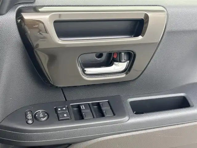ホンダ Ｎ ＢＯＸ L ターボ 熊本県 2021(令3)年 2.9万km ベージュ 純正ナビVXM-214VFi（ＣＤ・ＤＶＤ・BT・フルセグ・ＵＳＢ）/バックカメラ　/社外前後ドライブレコーダー　/ビルトインＥＴＣ　/両側パワースライドドア　/後ろのみクリアランスソナー　/ホンダセンシング/・衝突軽減ブレーキ/・アダブティブクルーズコントロール/・先行車発進お知らせ機能/・標識認識機能/・路外逸脱制御機能/・レーンキープアシスト/・オートハイビーム/横滑り防止/前席シートヒーター/純正フロアマット/オートライト/LEDヘッドライト/スマートキー/プッシュスタート/スペアキー1本/保証書/取扱説明書