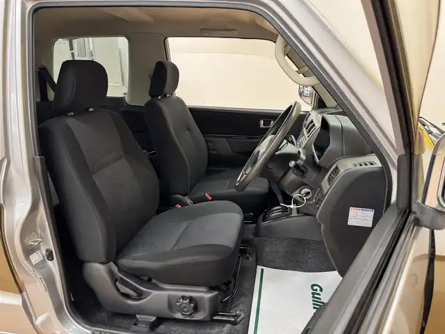 三菱 パジェロ ミニ リミテッドエディション XR 群馬県 2007(平19)年 6.4万km クールシルバーメタリック 純正オーディオ/　　FM/AM/CD/MD/純正15インチAW/シートヒーター/フォグランプ/ヘッドライトレベライザー/ルーフレール/純正フロアマット/純正ドアバイザー/電動格納ミラー/リモコンキー/ETC