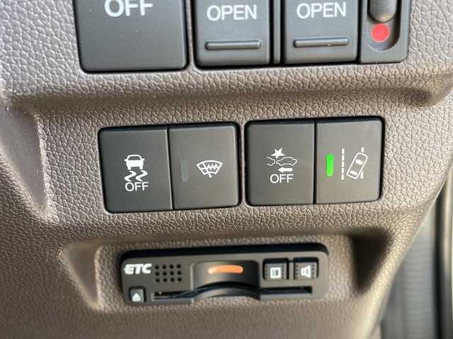 ホンダ フリード ハイブリット G ホンダセンシング 愛知県 2019(令1)年 5万km ホワイトオーキッドパール ホンダセンシング/純正ナビ/両側パワースライドドア/クルーズコントロール/バックカメラ/LEDヘッドライト/オートライト/ドライブレコーダー/ETC/衝突軽減システム/フルセグ/CD DVD/Bluetooth/ステアリングスイッチ/スマートキー/プッシュスタート