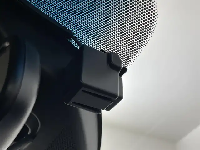 ホンダ ヴェゼル ハイブリッド Z ホンダセンシング 埼玉県 2018(平30)年 7.1万km パール 社外８インチナビ　バックカメラ　ビルトインＥＴＣ　ドライブレコーダー　ホンダセンシング　アダプティブクルーズコントロール　シートヒーター　メモリシート　ＨＤＭＩ　純正アルミ　オートライト　ＬＥＤ　ＴＶ