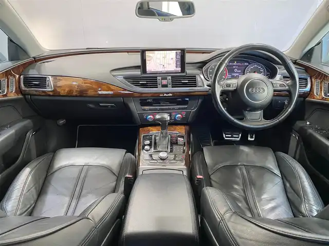 アウディ Ａ７ SB 2．0 TFSI クワトロ 岐阜県 2011(平23)年 7.9万km ガンＭ 社外エアロ　フロント/サイド/リア/前席パワーシート/前席シートメモリ/前席シートヒーター/純正ナビ　bluetooth/CD/ワンセグTV/LEDヘッドライト/レザーシート/ステアリングスイッチ/パワーバックドア/ETC/保証書/取扱説明書/純正フロアマット/車高調/4WD