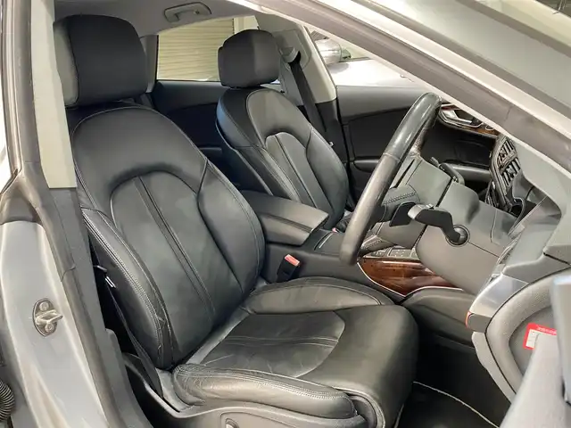 アウディ Ａ７ SB 2．0 TFSI クワトロ 岐阜県 2011(平23)年 7.9万km ガンＭ 社外エアロ　フロント/サイド/リア/前席パワーシート/前席シートメモリ/前席シートヒーター/純正ナビ　bluetooth/CD/ワンセグTV/LEDヘッドライト/レザーシート/ステアリングスイッチ/パワーバックドア/ETC/保証書/取扱説明書/純正フロアマット/車高調/4WD