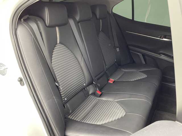 トヨタ カムリ WS 愛知県 2018(平30)年 2.9万km プラチナホワイトパールマイカ 純正ナビ/・Bluetooth/・CD/DVD/・フルセグテレビ/・SD音楽録音/バックカメラ/パワーシート/クリアランスソナー/パドルシフト/レーダー探知機/ハーフレザーシート/衝突軽減ブレーキ/レーンキープアシスト/オートマチックハイビーム/前後コーナーセンサー/レーダークルーズコントロール/前方ドライブレコーダー/ビルトインETC/LEDヘッドライト