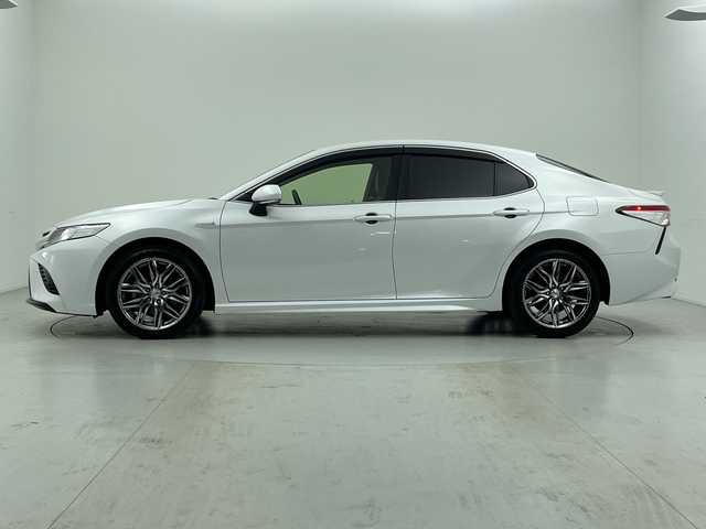 トヨタ カムリ WS 愛知県 2018(平30)年 2.9万km プラチナホワイトパールマイカ 純正ナビ/・Bluetooth/・CD/DVD/・フルセグテレビ/・SD音楽録音/バックカメラ/パワーシート/クリアランスソナー/パドルシフト/レーダー探知機/ハーフレザーシート/衝突軽減ブレーキ/レーンキープアシスト/オートマチックハイビーム/前後コーナーセンサー/レーダークルーズコントロール/前方ドライブレコーダー/ビルトインETC/LEDヘッドライト