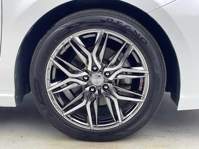 トヨタ カムリ WS 愛知県 2018(平30)年 2.9万km プラチナホワイトパールマイカ 純正ナビ/・Bluetooth/・CD/DVD/・フルセグテレビ/・SD音楽録音/バックカメラ/パワーシート/クリアランスソナー/パドルシフト/レーダー探知機/ハーフレザーシート/衝突軽減ブレーキ/レーンキープアシスト/オートマチックハイビーム/前後コーナーセンサー/レーダークルーズコントロール/前方ドライブレコーダー/ビルトインETC/LEDヘッドライト