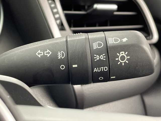 トヨタ カムリ WS 愛知県 2018(平30)年 2.9万km プラチナホワイトパールマイカ 純正ナビ/・Bluetooth/・CD/DVD/・フルセグテレビ/・SD音楽録音/バックカメラ/パワーシート/クリアランスソナー/パドルシフト/レーダー探知機/ハーフレザーシート/衝突軽減ブレーキ/レーンキープアシスト/オートマチックハイビーム/前後コーナーセンサー/レーダークルーズコントロール/前方ドライブレコーダー/ビルトインETC/LEDヘッドライト