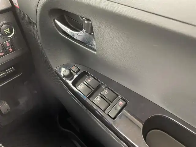 ダイハツ タント カスタムRSトップED VS SAⅢ 大分県 2019(平31)年 5万km ディープブルークリスタルマイカ 社外ナビ/・フルセグTV/・Bluetooth/アラウンドビューモニター/ドライブレコーダー/ハーフレザーシート/シートヒーター/スマートアシスト/両側パワースライドドア/ETC/USBポート/オートハイビーム/アイドリングストップ/プッシュスタート/スマートキー/スペアキー/後席サンシェード