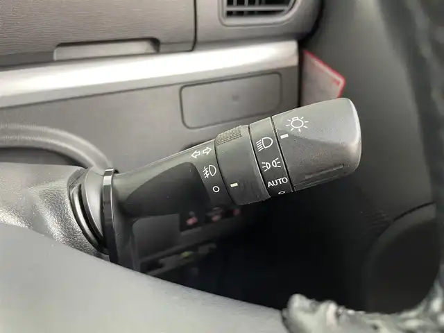 ダイハツ タント カスタムRSトップED VS SAⅢ 大分県 2019(平31)年 5万km ディープブルークリスタルマイカ 社外ナビ/・フルセグTV/・Bluetooth/アラウンドビューモニター/ドライブレコーダー/ハーフレザーシート/シートヒーター/スマートアシスト/両側パワースライドドア/ETC/USBポート/オートハイビーム/アイドリングストップ/プッシュスタート/スマートキー/スペアキー/後席サンシェード