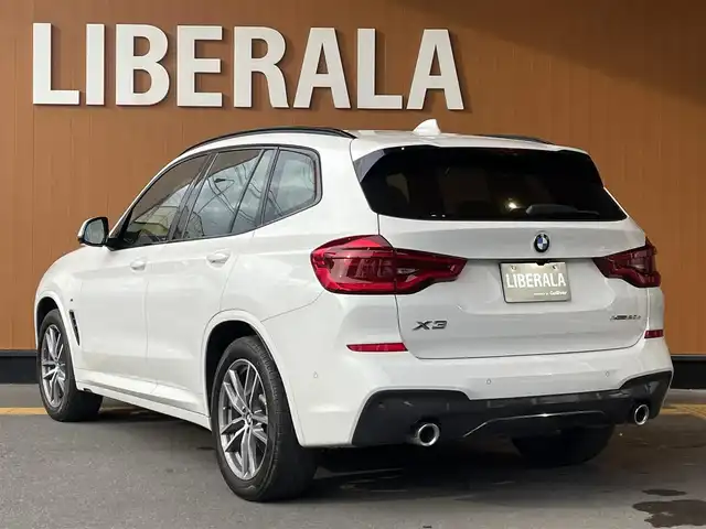 ＢＭＷ Ｘ３ xDrive20d Mスポーツ 高知県 2018(平30)年 2.8万km 白 インテリジェントセーフティ/アクティブクルーズコントロール/コンフォートアクセス/ヘッドアップディスプレイ/パーキングアシスト/３６０°カメラ/純正ナビ/茶レザーシート/D/N席パワーシート/シートヒーター/パワーバックドア/ミラー一体型ETC