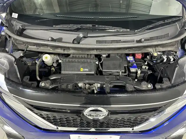 日産 ルークス HWS X プロパイロットED 佐賀県 2022(令4)年 5.3万km アトランティックブルー 純正7インチナビ/CD/フルセグTV/Bluetooth/両側パワースライドドア/全方位カメラ/プロパイロット/エマージェンシーブレーキ/車線逸脱防止/先行者発進告知/標識表示機能/ハンズフリースライドドア/電子パーキング/ブレーキホールド/純正フロアマット/ビルトインETC/スマートキー/スペアキー