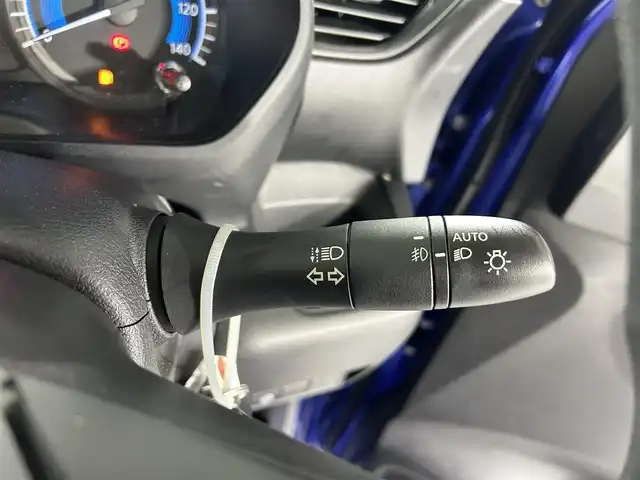 日産 ルークス HWS X プロパイロットED 佐賀県 2022(令4)年 5.3万km アトランティックブルー 純正7インチナビ/CD/フルセグTV/Bluetooth/両側パワースライドドア/全方位カメラ/プロパイロット/エマージェンシーブレーキ/車線逸脱防止/先行者発進告知/標識表示機能/ハンズフリースライドドア/電子パーキング/ブレーキホールド/純正フロアマット/ビルトインETC/スマートキー/スペアキー