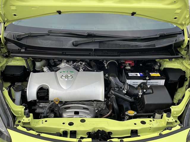 トヨタ シエンタ G 沖縄県 2016(平28)年 4.3万km エアーイエロー 純正ナビ・TV・Bluetooth・CD/バックカメラ/両側パワースライドドア/ETC/ドライブレコーダー/オートマチックハイビーム/社外アルミ/レーンキープアシスト/スマートキー