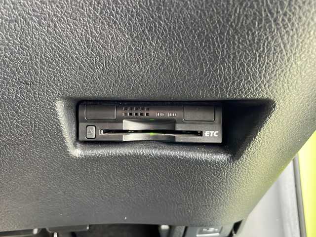 トヨタ シエンタ G 沖縄県 2016(平28)年 4.3万km エアーイエロー 純正ナビ・TV・Bluetooth・CD/バックカメラ/両側パワースライドドア/ETC/ドライブレコーダー/オートマチックハイビーム/社外アルミ/レーンキープアシスト/スマートキー