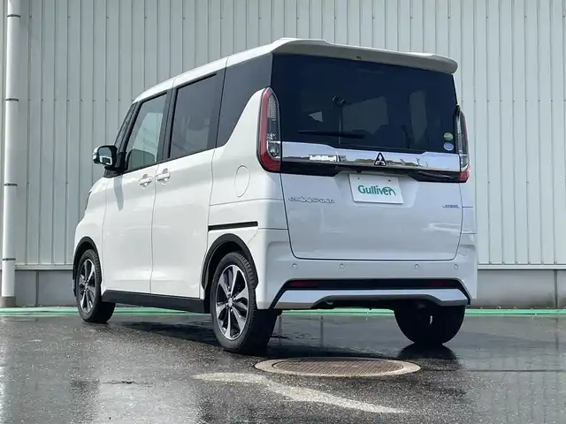 三菱 ｅＫクロススペース 富山県 2021(令3)年 2.4万km サラエボホワイト 純正ナビ/フルセグＴＶ/Bluetooth/DVD再生/アラウンドビューモニター/フロントカメラ/サイドカメラ/バックカメラ/両側パワースライドドア/ビルトインETC/シートヒーター/衝突軽減ブレーキ/レーンディパーチャーアラート/ドアバイザー/フロアマット