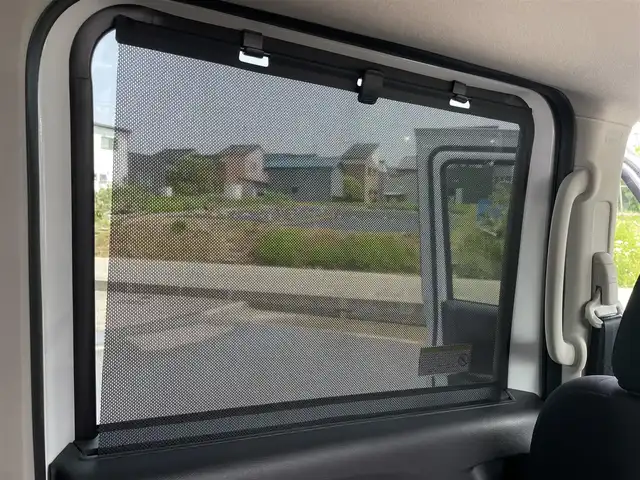 三菱 ｅＫクロススペース 富山県 2021(令3)年 2.4万km サラエボホワイト 純正ナビ/フルセグＴＶ/Bluetooth/DVD再生/アラウンドビューモニター/フロントカメラ/サイドカメラ/バックカメラ/両側パワースライドドア/ビルトインETC/シートヒーター/衝突軽減ブレーキ/レーンディパーチャーアラート/ドアバイザー/フロアマット