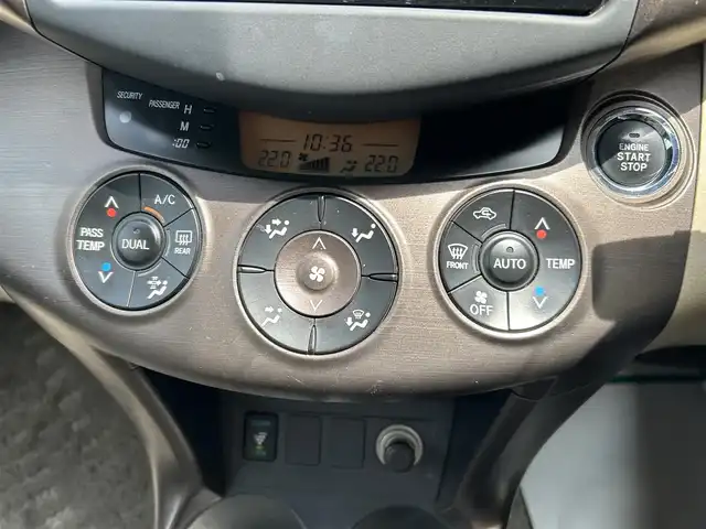 トヨタ ヴァンガード 240S 和歌山県 2009(平21)年 11.7万km ブラック スマートキー/純正フロアマット/純正ドアバイザー/純正ナビ＜AM/FM/CD/DVD/ワンセグTV/AUX/SD＞/純正アルミホイール/バックカメラ/社外レーダー/ETC/DAC/記録簿/保証書