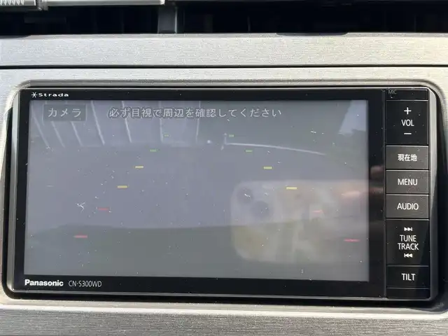 トヨタ プリウス S 福岡県 2012(平24)年 14万km ブラック 社外SDナビゲーション/（フルセグTV/CD/DVD/BT/SD）/バックカメラ/社外エアロ（フロントのみ）/ステアリングリモコン/ETCビルトイン/電動格納ミラー/社外15インチアルミホイール/HIDヘッドライト/フォグライト/スマートキー/プッシュスタート/フロアマット/純正荷室フロアマット/ドアバイザー/取扱説明書/ナビ説明書/保証書