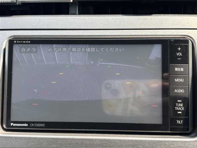 トヨタ プリウス S 福岡県 2012(平24)年 14万km ブラック 社外SDナビゲーション/（フルセグTV/CD/DVD/BT/SD）/バックカメラ/社外エアロ（フロントのみ）/ステアリングリモコン/ETCビルトイン/電動格納ミラー/社外15インチアルミホイール/HIDヘッドライト/フォグライト/スマートキー/プッシュスタート/フロアマット/純正荷室フロアマット/ドアバイザー/取扱説明書/ナビ説明書/保証書