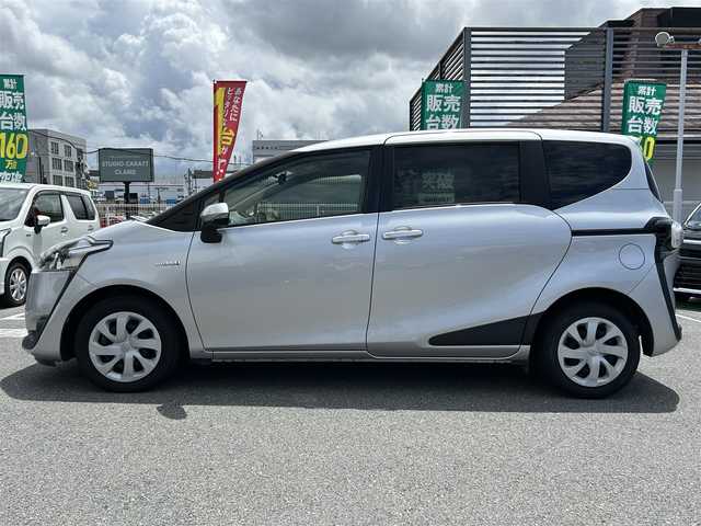 トヨタ シエンタ ハイブリッド X 奈良県 2016(平28)年 7.4万km シルバーM ワンオーナー/バックカメラ/ワンセグテレビ/クルーズコントロール/片側パワースライドドア/ETC