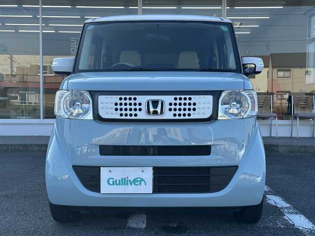 ホンダ Ｎ ＢＯＸ スラッシュ G Lインテリアカラーパッケージ 三重県 2017(平29)年 8.8万km ライトブルーⅡ ♪♪ワンオーナー♪♪/♪♪ホワイトルーフ♪♪/♪登録時走行距離87540km/♪ストラーダナビ　/　・フルセグTV/　・ブルーレイ/DVD再生/　・Bluetooth /　・録音/　・USB/♪バックカメラ/♪スマートキー/♪プッシュスタート/♪HIDヘッドライト/♪オートライト/♪電動パーキングスイッチ/♪充電用USBポートx２/♪ビルトイン ETC/♪オートリトラクタブルミラー/♪ウィンカーミラー /♪革巻きステアリング/♪ステアリングスイッチ/♪ECON/♪フロアマット/♪ドアバイザー/♪プライバシーガラス/♪横滑り防止機能