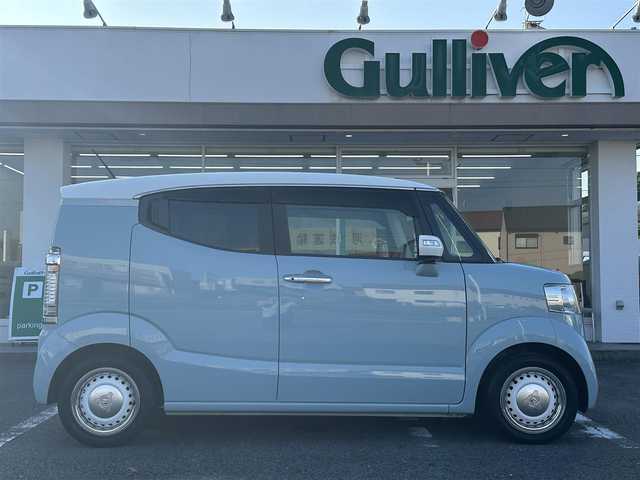 ホンダ Ｎ ＢＯＸ スラッシュ G Lインテリアカラーパッケージ 三重県 2017(平29)年 8.8万km ライトブルーⅡ ♪♪ワンオーナー♪♪/♪♪ホワイトルーフ♪♪/♪登録時走行距離87540km/♪ストラーダナビ　/　・フルセグTV/　・ブルーレイ/DVD再生/　・Bluetooth /　・録音/　・USB/♪バックカメラ/♪スマートキー/♪プッシュスタート/♪HIDヘッドライト/♪オートライト/♪電動パーキングスイッチ/♪充電用USBポートx２/♪ビルトイン ETC/♪オートリトラクタブルミラー/♪ウィンカーミラー /♪革巻きステアリング/♪ステアリングスイッチ/♪ECON/♪フロアマット/♪ドアバイザー/♪プライバシーガラス/♪横滑り防止機能