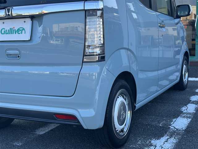 ホンダ Ｎ ＢＯＸ スラッシュ G Lインテリアカラーパッケージ 三重県 2017(平29)年 8.8万km ライトブルーⅡ ♪♪ワンオーナー♪♪/♪♪ホワイトルーフ♪♪/♪登録時走行距離87540km/♪ストラーダナビ　/　・フルセグTV/　・ブルーレイ/DVD再生/　・Bluetooth /　・録音/　・USB/♪バックカメラ/♪スマートキー/♪プッシュスタート/♪HIDヘッドライト/♪オートライト/♪電動パーキングスイッチ/♪充電用USBポートx２/♪ビルトイン ETC/♪オートリトラクタブルミラー/♪ウィンカーミラー /♪革巻きステアリング/♪ステアリングスイッチ/♪ECON/♪フロアマット/♪ドアバイザー/♪プライバシーガラス/♪横滑り防止機能