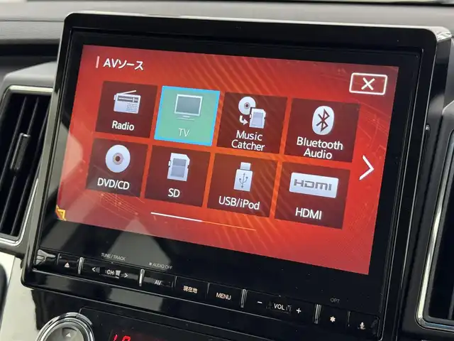 三菱 デリカＤ：５ シャモニー 福岡県 2024(令6)年 0.2万km グラファイトグレーメタリック/ブラックマイカ ワンオーナー　/純正１０．１型ナビ　/フルセグTV　/全方位カメラ　/電動サイドステップ　/レーダークルーズコントロール　/コーナーセンサー　/衝突被害軽減ブレーキ　/レーンキープ　/BSW　/パドルシフト　/ハーフレザーシート　/パワーシート　/両側電動スライドドア　/パワーバックドア　/シートヒーター　/ステアリングヒーター　