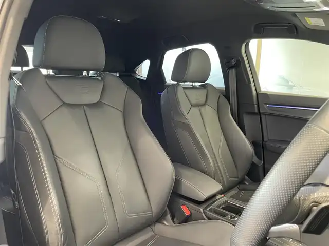 アウディ Ｑ３ SB 35TFSI Sライン 愛知県 2020(令2)年 5.5万km パール アシスタンスＰＫＧ　/ベーシックＰＫＧ　/プラスＰＫＧ　/バーチャルコクピット　/レザーシート/シートヒーター/ＭＭＩナビゲーション　/Ｂｌｕｅｔｏｏｔｈ　/３６０度カメラ　/フルセグＴＶ　/ＡＣＣ　/ＬＫＡ　/ＬＤＷ　/ＢＳＭ　/ドライブレコーダー/ＥＴＣ２．０/レザーシート/パワーバックドア/プッシュスタート/ウィンカーミラー/アイドリングストップ
