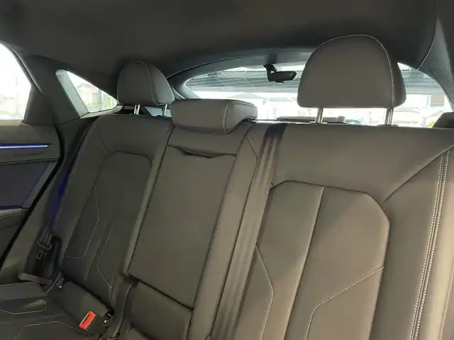 アウディ Ｑ３ SB 35TFSI Sライン 愛知県 2020(令2)年 5.5万km パール アシスタンスＰＫＧ　/ベーシックＰＫＧ　/プラスＰＫＧ　/バーチャルコクピット　/レザーシート/シートヒーター/ＭＭＩナビゲーション　/Ｂｌｕｅｔｏｏｔｈ　/３６０度カメラ　/フルセグＴＶ　/ＡＣＣ　/ＬＫＡ　/ＬＤＷ　/ＢＳＭ　/ドライブレコーダー/ＥＴＣ２．０/レザーシート/パワーバックドア/プッシュスタート/ウィンカーミラー/アイドリングストップ