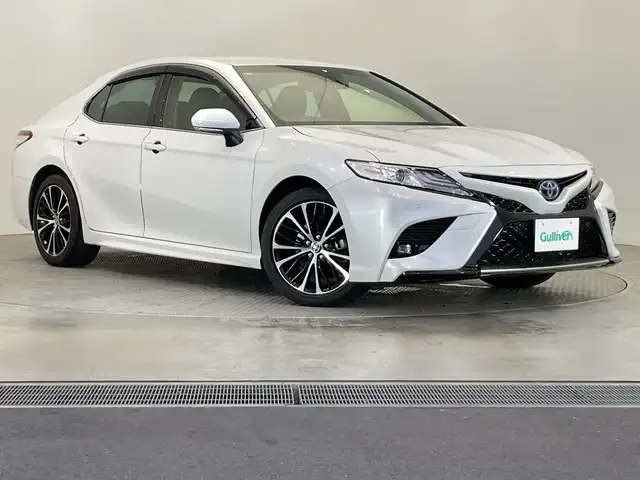 トヨタ カムリ WS 栃木県 2020(令2)年 3.1万km プラチナホワイトパールマイカ 純正ナビ/(Bluetooth/フルセグTV/USB)/バックカメラ/トヨタセーフティーセンス/衝突軽減ブレーキ/車線逸脱警報/オートマチックハイビーム/先行車発進お知らせ機能/BSM/コーナーセンサー/ETC2.0/前後ドラレコ/ハーフレザーシート/オートライト/LEDヘッドライト/横滑り防止装置/AC100V電源/フォグランプ/スマートキー/プッシュスタート/ステアリングスイッチ/ウィンカーミラー/電動格納ミラー/純正18インチアルミホイール/社外フロアマット