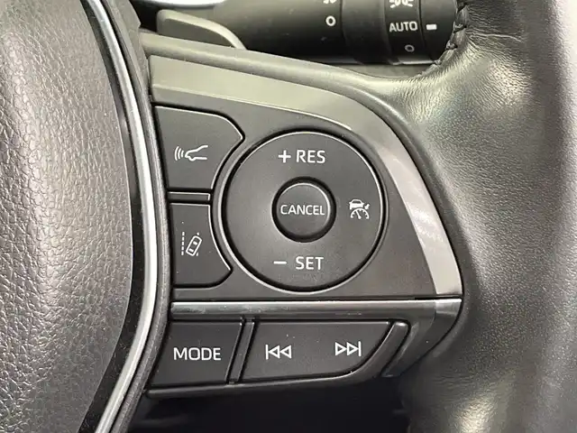 トヨタ カムリ WS 栃木県 2020(令2)年 3.1万km プラチナホワイトパールマイカ 純正ナビ/(Bluetooth/フルセグTV/USB)/バックカメラ/トヨタセーフティーセンス/衝突軽減ブレーキ/車線逸脱警報/オートマチックハイビーム/先行車発進お知らせ機能/BSM/コーナーセンサー/ETC2.0/前後ドラレコ/ハーフレザーシート/オートライト/LEDヘッドライト/横滑り防止装置/AC100V電源/フォグランプ/スマートキー/プッシュスタート/ステアリングスイッチ/ウィンカーミラー/電動格納ミラー/純正18インチアルミホイール/社外フロアマット