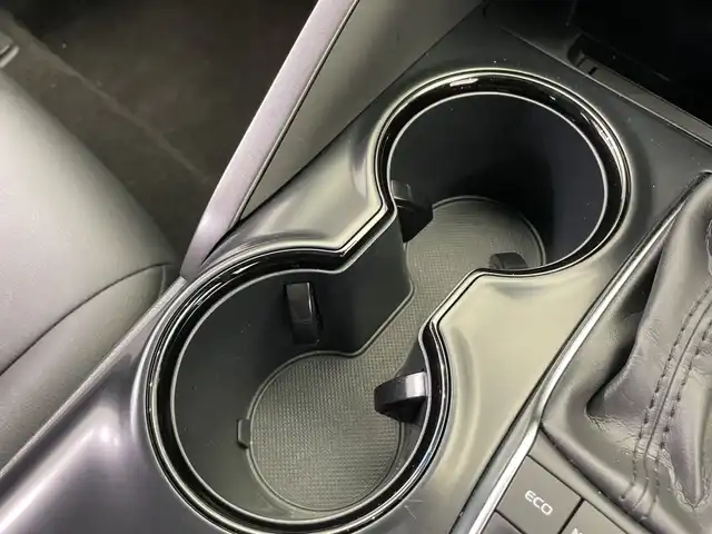 トヨタ カムリ WS 栃木県 2020(令2)年 3.1万km プラチナホワイトパールマイカ 純正ナビ/(Bluetooth/フルセグTV/USB)/バックカメラ/トヨタセーフティーセンス/衝突軽減ブレーキ/車線逸脱警報/オートマチックハイビーム/先行車発進お知らせ機能/BSM/コーナーセンサー/ETC2.0/前後ドラレコ/ハーフレザーシート/オートライト/LEDヘッドライト/横滑り防止装置/AC100V電源/フォグランプ/スマートキー/プッシュスタート/ステアリングスイッチ/ウィンカーミラー/電動格納ミラー/純正18インチアルミホイール/社外フロアマット